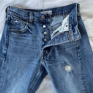 LEVI’S 501 SKINNY JEANS